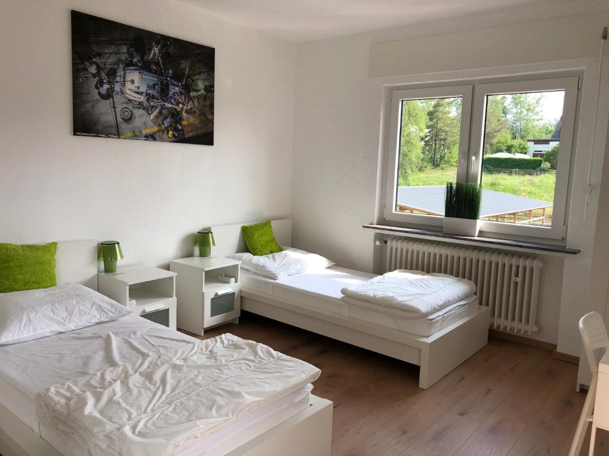 Big Ben'S Guesthouse Müllenbach Buitenkant foto