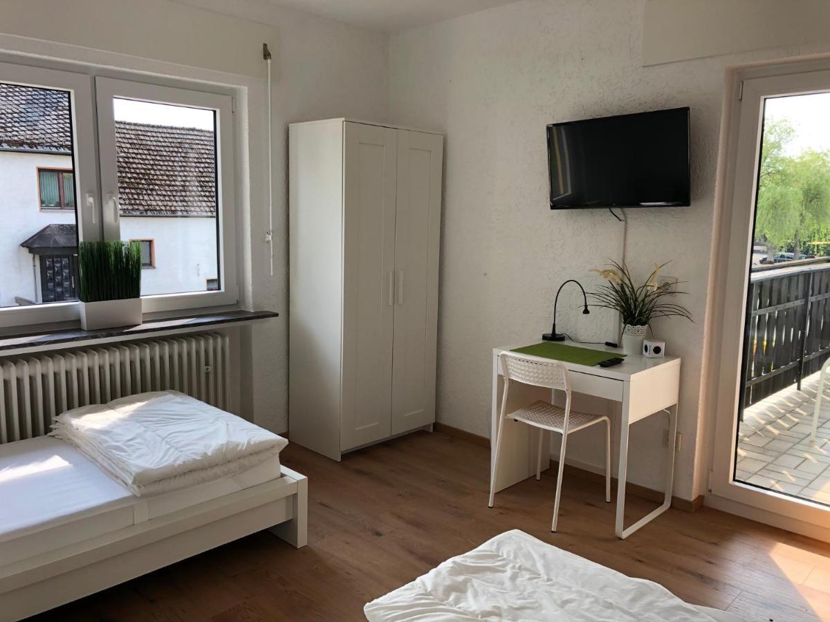 Big Ben'S Guesthouse Müllenbach Buitenkant foto